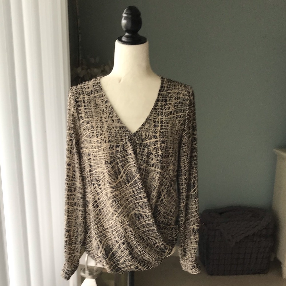 Ro & De Surplice Top NWT